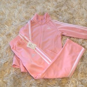 Youth girls Adidas track suit sz 6